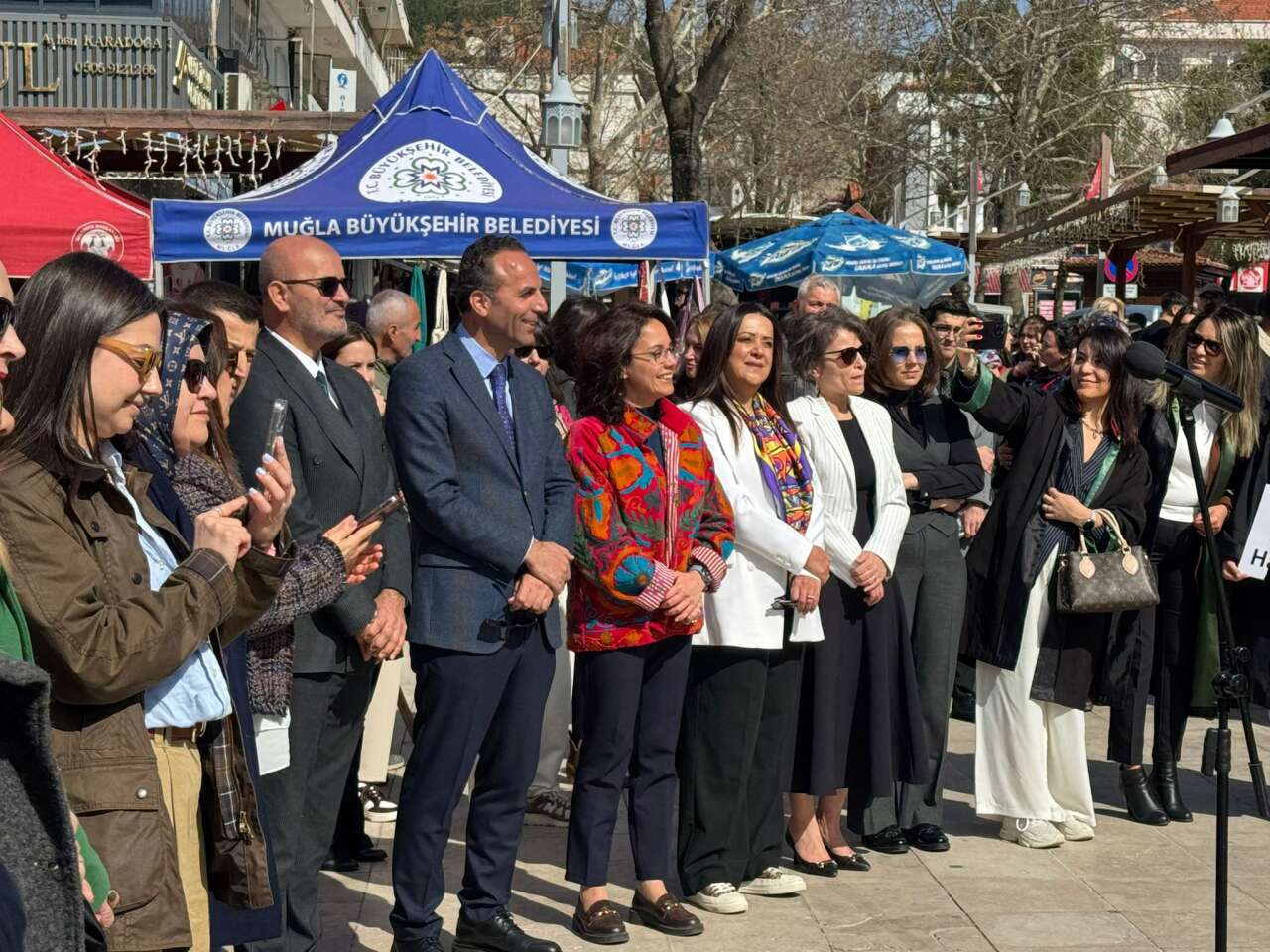 Muğla’da 8 Mart İçin Anlamlı Buluşma Kadınlar Sessiz Adımlarla Meydanda 12